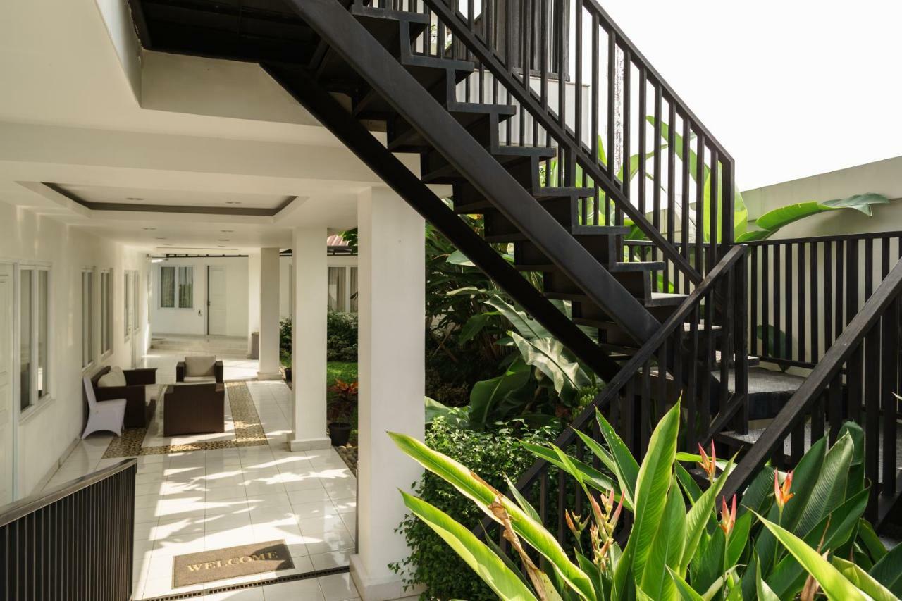 Reddoorz Plus Near Exit Toll Puncak 2 Богор Екстериор снимка